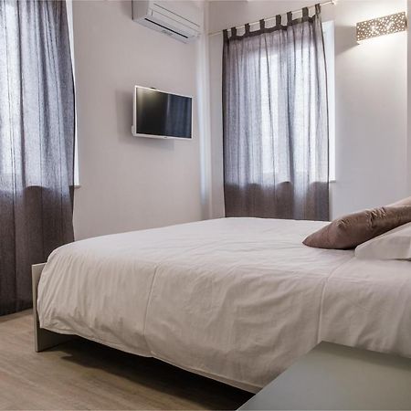 Claudio Rooms Fabbrico Extérieur photo