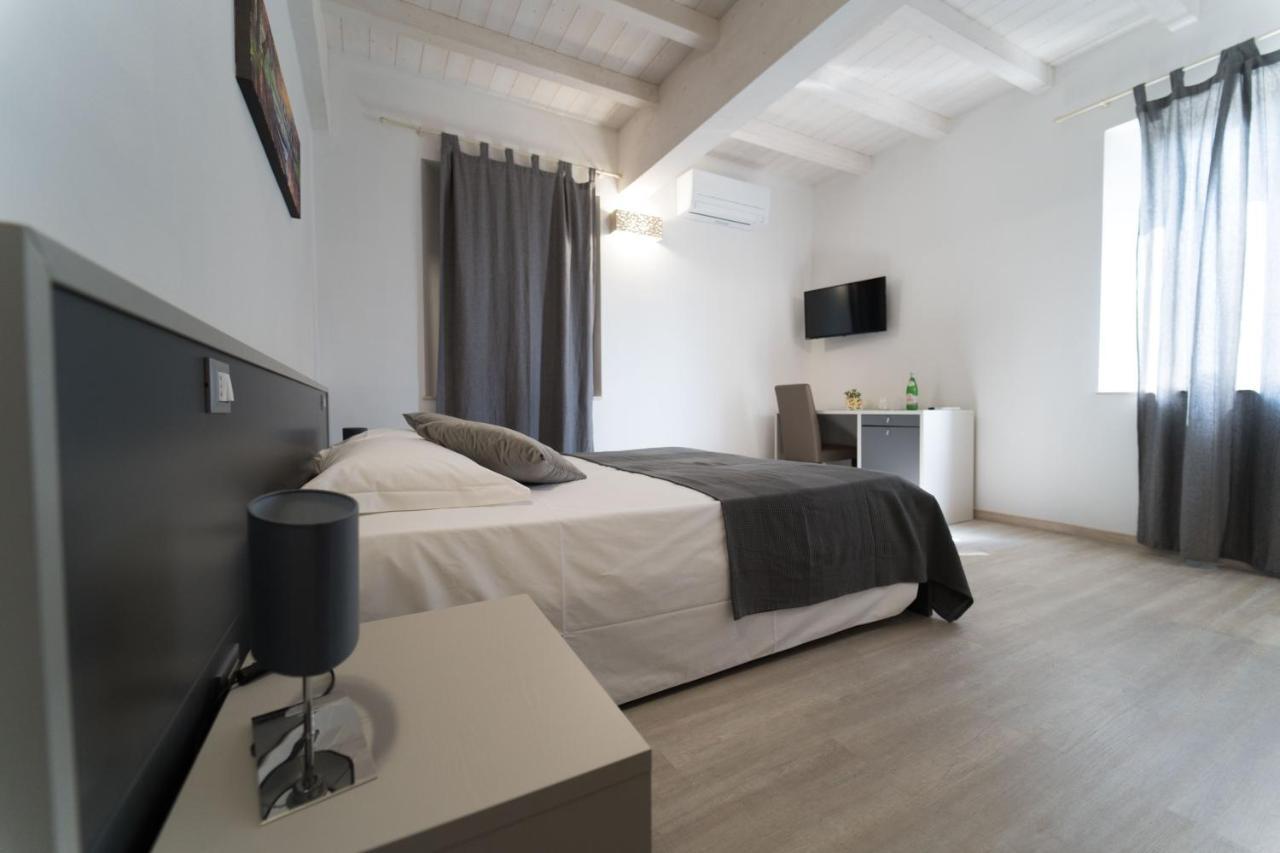 Claudio Rooms Fabbrico Extérieur photo