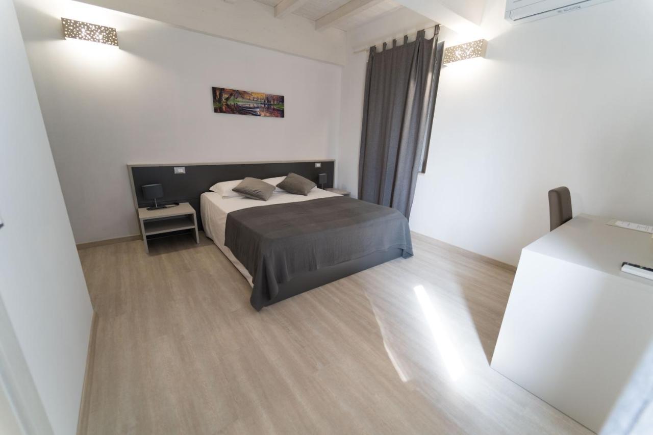 Claudio Rooms Fabbrico Extérieur photo