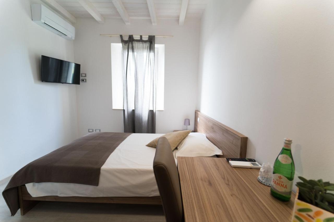 Claudio Rooms Fabbrico Extérieur photo